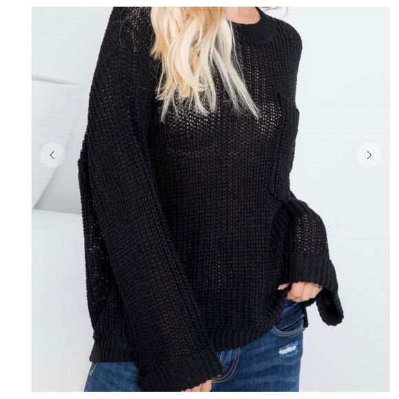 43 Boho Lightweight Sweater knit top with pocket - Picture 2 of 5